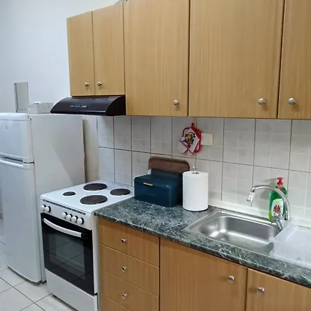 Cosy Down Town Apartament Kavala