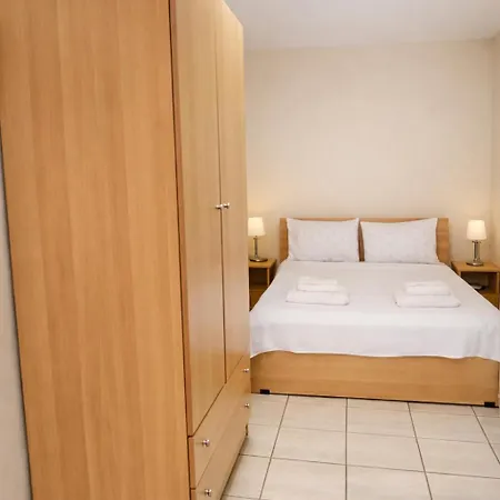 Διαμέρισμα Cosy Down Town *